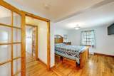 103 Walnut St - Photo 16
