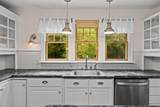 40 Quaker Lane - Photo 11