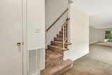 7 Kent Sq - Photo 5