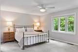 9 Essex - Photo 11