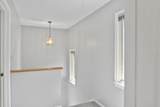 9 Essex - Photo 18