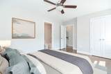 290 Warren St - Photo 15