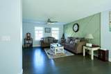 10 Carlton St - Photo 14