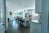 10 Carlton St - Photo 19