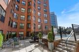 390 Commonwealth - Photo 19
