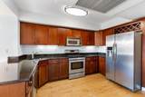 910 Beacon - Photo 15