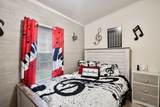 2202 Oak Point Dr - Photo 25