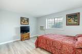 1001 N Main St - Photo 17