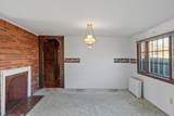 583 W Broadway St - Photo 10