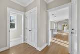 194 Taunton Ave - Photo 5