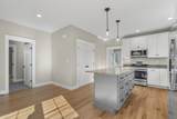 194 Taunton Ave - Photo 9