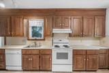 208 Fair Oaks Park - Photo 19