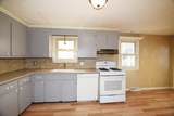 415 Center St - Photo 14