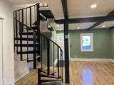 26 Spruce St - Photo 3