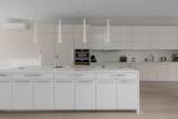 135 Commonwealth Ave - Photo 8
