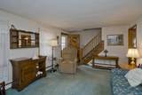 102 Saint Lawrence Ave - Photo 11