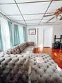 124 Essex St - Photo 17