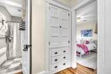 1433 Centre St - Photo 18