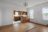 213 Weetamoe St - Photo 2