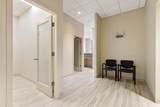 2 Hawthorne - Photo 3