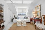 592 Commercial St - Photo 18