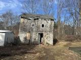 890 Amesbury Rd - Photo 3