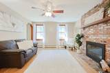 39 Berry St - Photo 8