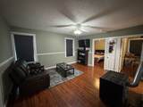 84 Everett St - Photo 15