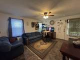 84 Everett St - Photo 23