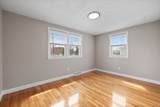 114 Newbury St - Photo 12