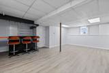 114 Newbury St - Photo 22