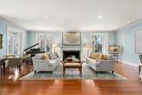 372 Warren Street - Photo 15