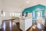15 Floyd Ave - Photo 5