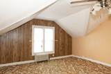 996 Dwight St - Photo 17