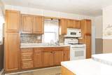 996 Dwight St - Photo 5