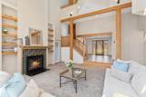 915 Curve St - Photo 15