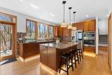 915 Curve St - Photo 17