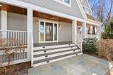 915 Curve St - Photo 3