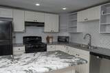 107 Roosevelt Ave - Photo 7
