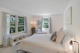 22 Greenleaf Avenue - Photo 18