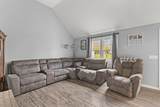 68 Jonathan Way - Photo 19