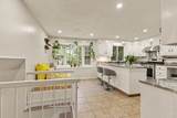 44 Eisenhower Dr - Photo 11