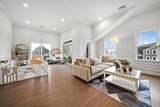 320 Middlesex Ave - Photo 8