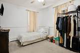 246 Essex - Photo 16