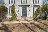 246 Essex - Photo 3