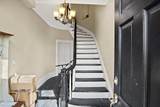 246 Essex - Photo 6