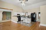 246 Essex - Photo 7