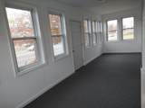 26 Russell St - Photo 35