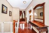 33 Mapleton St - Photo 4