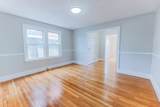 385 Pleasant St - Photo 4